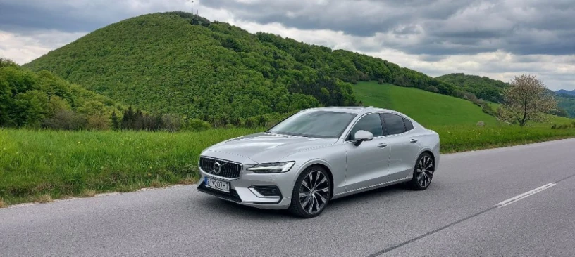 volvo-s60-b5-mhev-184kw-big-0