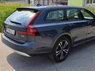 volvo-v90-cross-country-volvo-v90-cross-country-b5-awd-mild-hybrid-geartronic