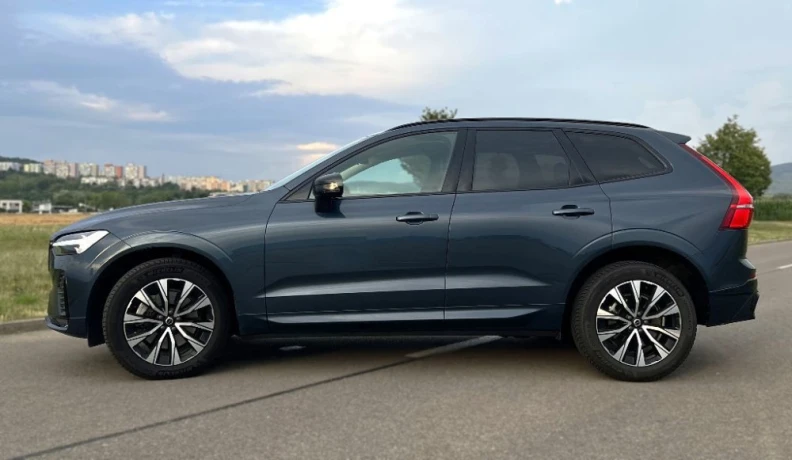 volvo-xc60-20-b4-mhev-plus-dark-awd-at-145kw197hp-a8-big-1