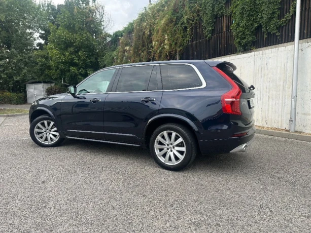 volvo-xc90-xc-90-d5-drive-e-momentum-awd-at-165kw225hp-a8-big-0