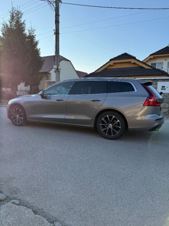 volvo-v60-d4-momentum-at-140kw190hp-a8-big-1