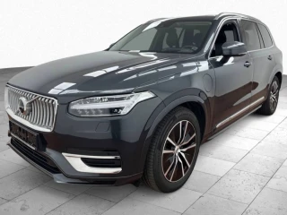 volvo-xc90-t8-inscription-7miestne-top-stav-4x4-zimne-sada