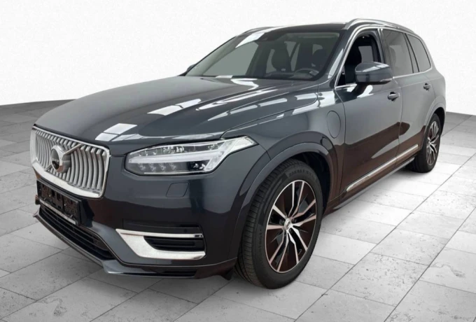 volvo-xc90-t8-inscription-7miestne-top-stav-4x4-zimne-sada-big-0