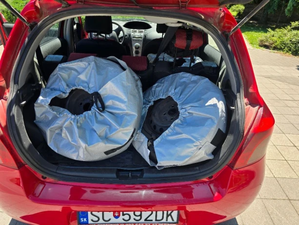 toyota-yaris-predaj-big-2