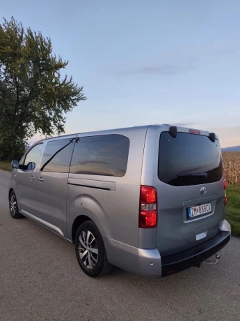toyota-proace-verso-family-20-d-4d-180-l2-a8-130kw177hp-a8-big-3