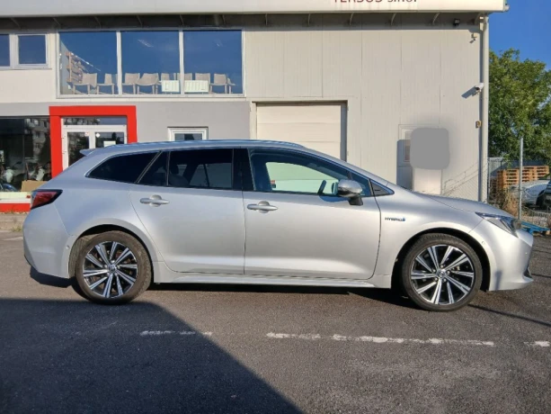 toyota-corolla-combi-corolla-ts-18-hybrid-e-cvt-style-72kw97hp-a1-big-1