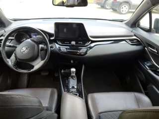 toyota-c-hr-18-hybrid-dynamic-e-cvt-fwd-72kw98hp-a1