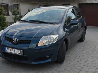 toyota-auris-14-d-4d
