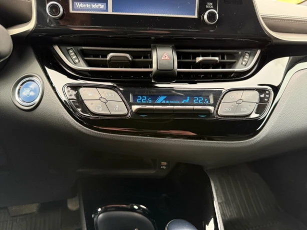 toyota-c-hr-executive-20-hev-112-kw-cvt-big-1