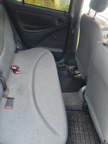 toyota-yaris-10-big-2