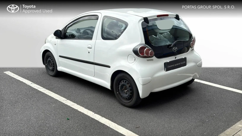 toyota-aygo-big-1