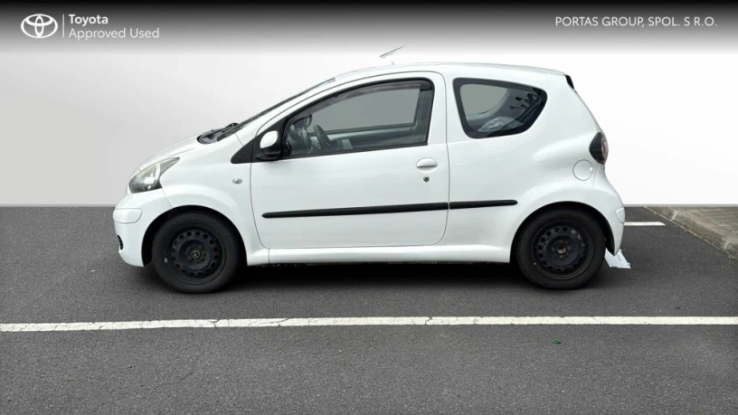 toyota-aygo-big-0