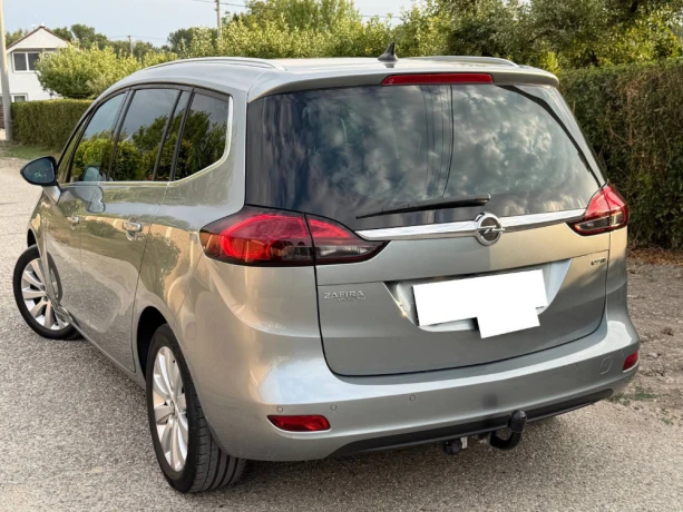 opel-zafira-tourer-20-cdti-ecotec-130k-cosmo-big-3