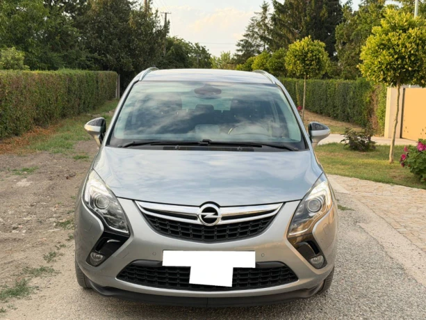 opel-zafira-tourer-20-cdti-ecotec-130k-cosmo-big-0