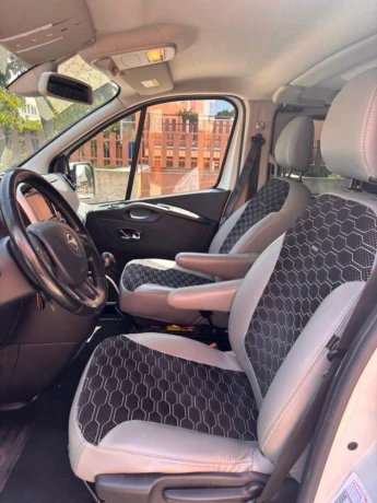 opel-vivaro-tourer-16-cdti-biturbo-145k-ss-l1h1-107kw145hp-m6-big-2