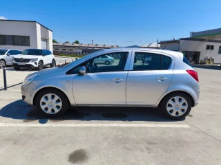 opel-corsa-12-16v-85k-enjoy