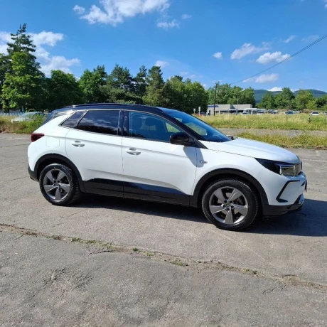 opel-grandland-12-turbo-ss-gs-line-at-96kw130hp-a8-big-3