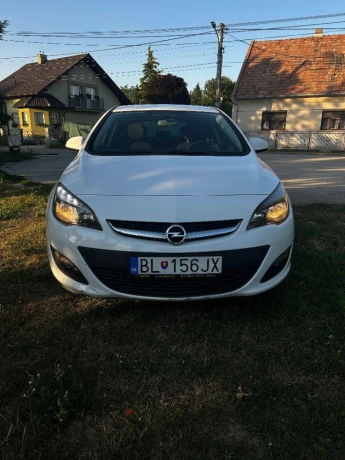 opel-astra-14-benzin-lpg-74-kw-2-majitel-stkek-do-062028-mozny-odpocet-dph-big-0