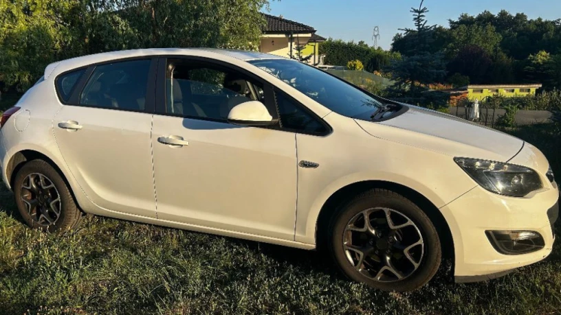 opel-astra-14-benzin-lpg-74-kw-2-majitel-stkek-do-062028-mozny-odpocet-dph-big-1