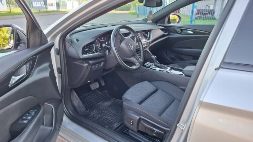 opel-insignia-st-20-cdti-ss-elegance-at-174hp-super-stave-big-3