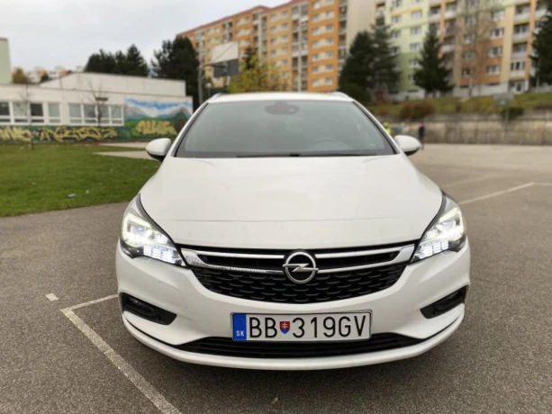 opel-astra-sport-tourer-opel-astra-st-16-cdti-136k-turbo-at6-aa698hr-big-2