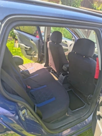 opel-astra-caravan-17-crdi-big-0