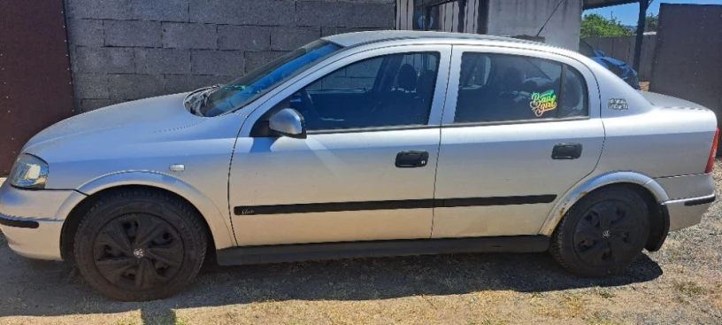 opel-astra-14-16v-66kw90hp-m5-big-0