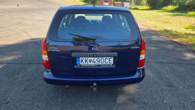 opel-astra-caravan-17-cdti-59kw-big-2