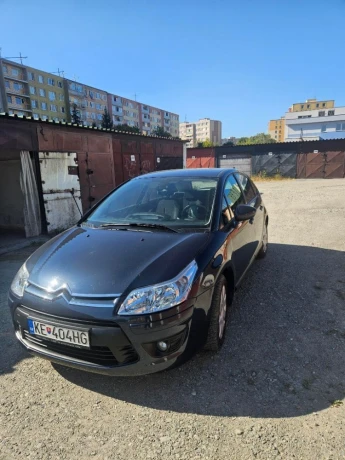 citroen-c4-sedan-predam-velmi-zachovaly-garazovany-neburany-citroen-c4-sedan-big-0