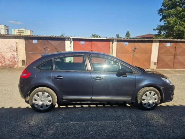 citroen-c4-sedan-predam-velmi-zachovaly-garazovany-neburany-citroen-c4-sedan-big-1