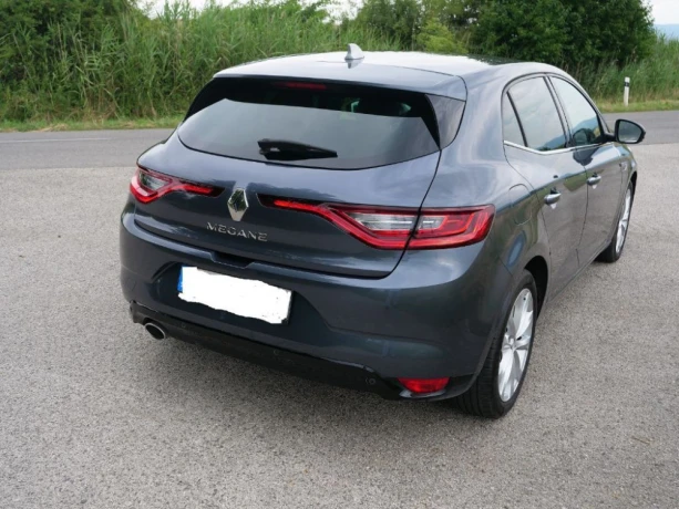 renault-megane-iv-big-2