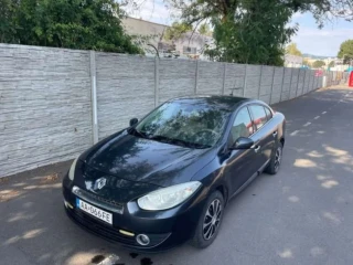 renault-fluence-16-81kw-rv-2010-293xxxkm-plne-pojazdne-vsetko-poriadku-tichucky-benzinovy-motor