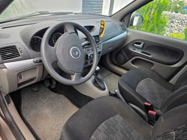 renault-thalia-12-16v-authentique-55kw75hp-m5-big-1