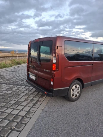 renault-trafic-combi-bus-110kw-manual-big-3
