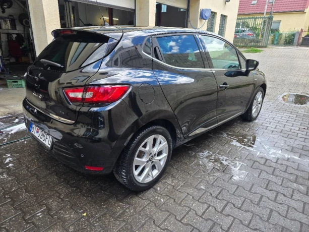 renault-clio-898cm3-66kw-big-1