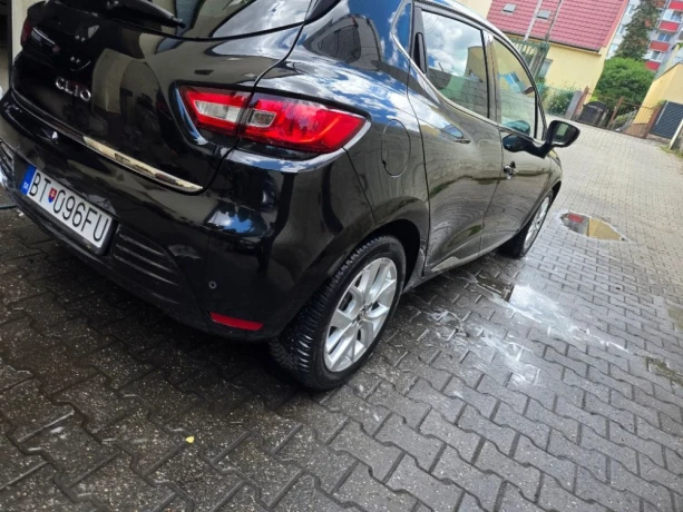 renault-clio-898cm3-66kw-big-2