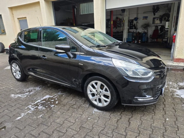 renault-clio-898cm3-66kw-big-0