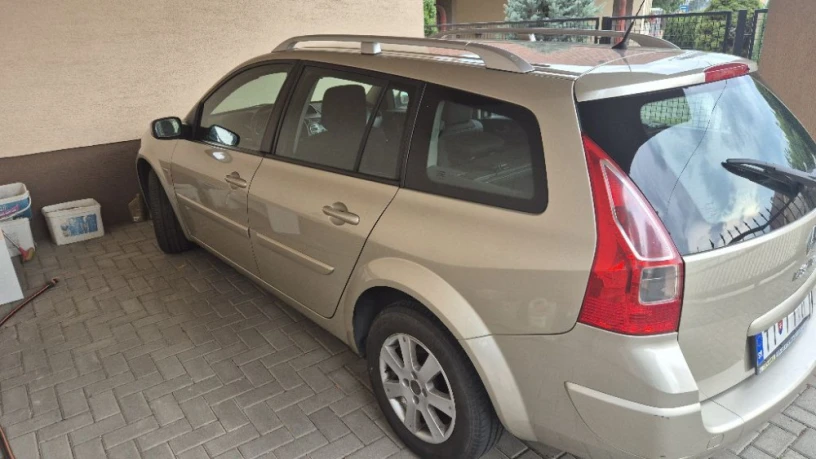 renault-megane-kombi-big-2