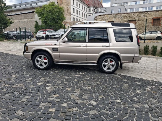 land-rover-discovery-25-td5-xs-102kw139hp-m5-big-1