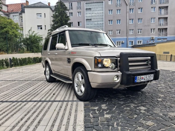 land-rover-discovery-25-td5-xs-102kw139hp-m5-big-2