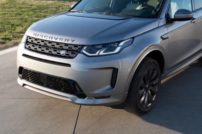 land-rover-discovery-sport-20d-td4-r-dynamic-s-awd-at-132kw180hp-a9-big-1