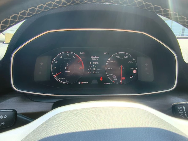 seat-leon-sportstourer-15-tsi-150-xcellence-110kw149hp-m6-big-3