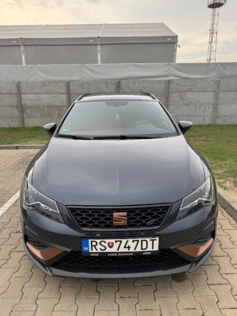 seat-leon-cupra-st-r-big-3