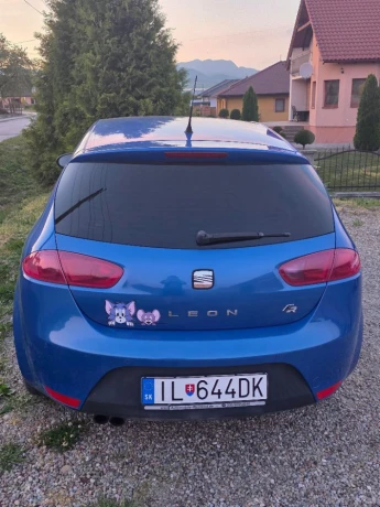 seat-leon-14-tsi-fr-92kw125hp-m6-big-1
