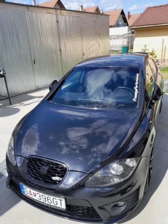 seat-leon-20-cupra-r-benzin-228kw-big-1