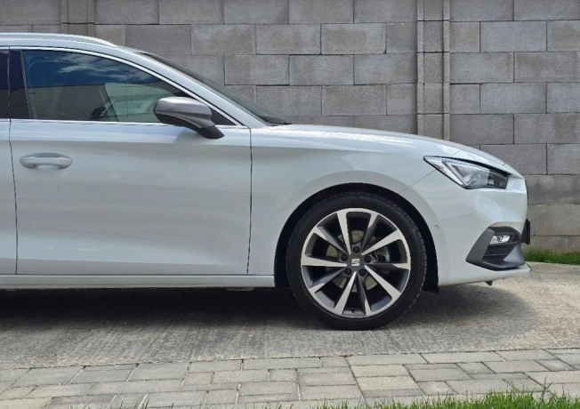 seat-leon-15-etsi-150-fr-dsg-150hp-a7-v-zaruke-big-2