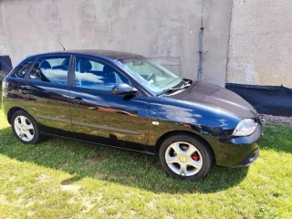 seat-ibiza-14-tdi-trendy-59kw80hp-m5