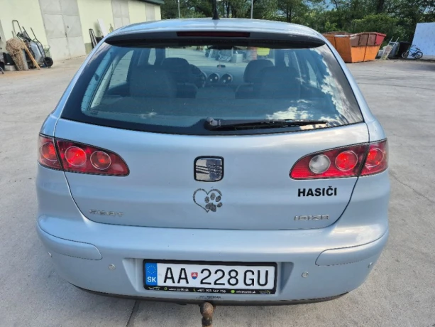 seat-ibiza-12i-12v-signo-47kw64hp-m5-big-0