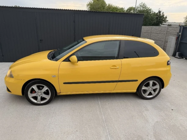 seat-ibiza-16i-16v-sport-77kw105hp-m5-big-1