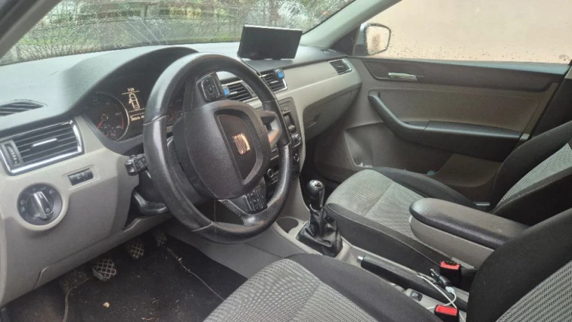 seat-toledo-16-tdi-105k-style-77kw105hp-m5-big-1